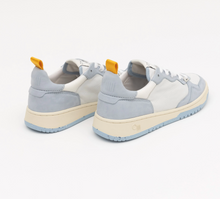 Load image into Gallery viewer, Oncept Phoenix Sneaker - Blue Vapor
