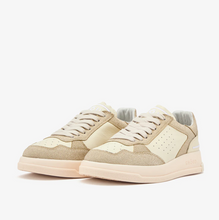 Load image into Gallery viewer, Ghōud Tweener Low Sneaker - Cream Platinum Glitter