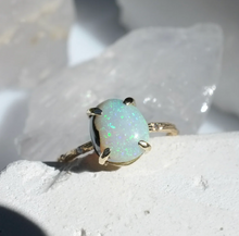 Load image into Gallery viewer, Elisabeth Bell Pinfire Opal Ring