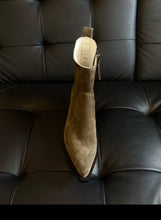Load image into Gallery viewer, Oncept Nashville Boot - Autumn Moss/ Alpine
