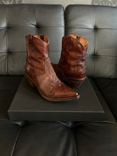 Load image into Gallery viewer, Marco Delli Firenze Boots Vacchetta Coco
