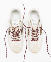 Load image into Gallery viewer, Oncept Essex Sneakers Snow Leopard
